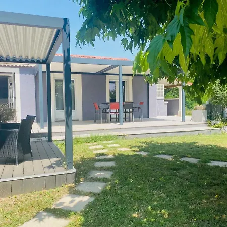 En Drome Provencale Βίλα